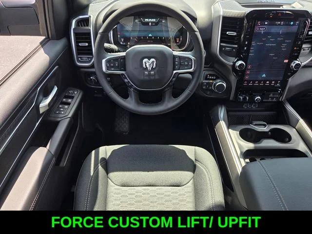 2026 Ram 1500 Big Horn Crew Cab 4x4 5'7" Box