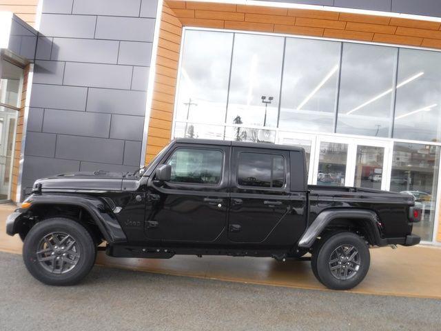 2026 Jeep Gladiator GLADIATOR SPORT S 4X4