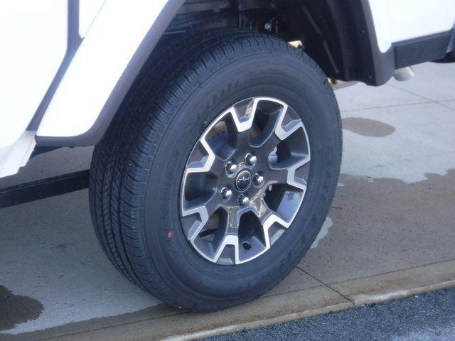 2026 Jeep Gladiator GLADIATOR SAHARA 4X4