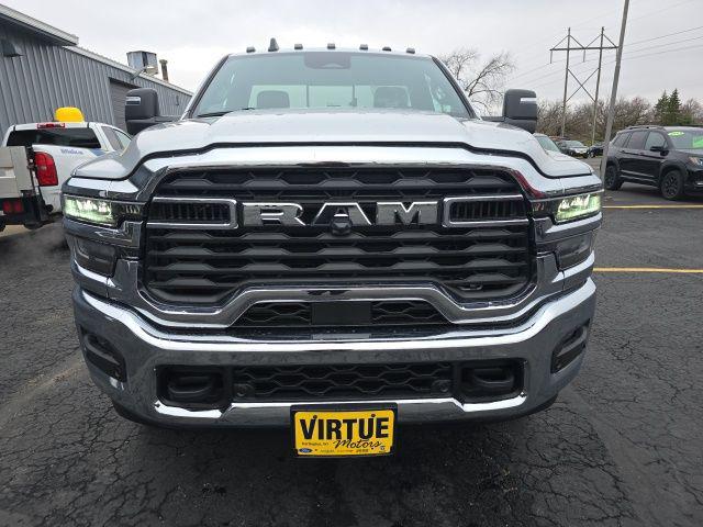2026 RAM Ram 3500 RAM 3500 TRADESMAN REGULAR CAB 4X4 8 BOX