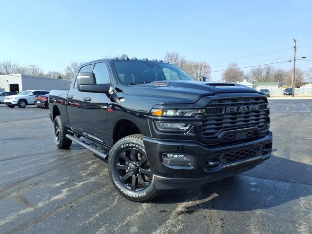 2026 RAM Ram 2500 RAM 2500 BLACK EXPRESS CREW CAB 4X4 64 BOX