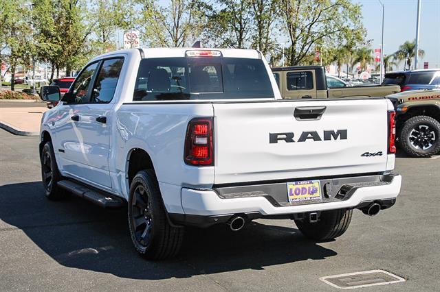 2026 RAM Ram 1500 RAM 1500 EXPRESS CREW CAB 4X4 57 BOX
