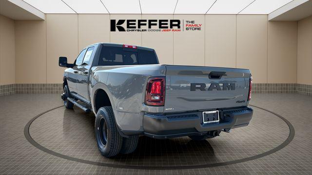 2026 RAM Ram 3500 RAM 3500 TRADESMAN CREW CAB 4X4 8 BOX