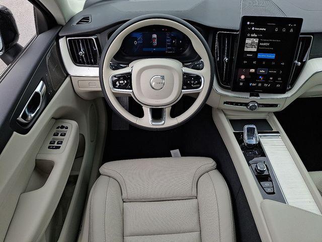 2026 Volvo XC60 B5 Ultra