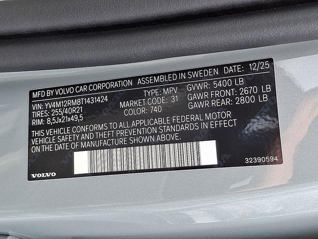2026 Volvo XC60 B5 Ultra
