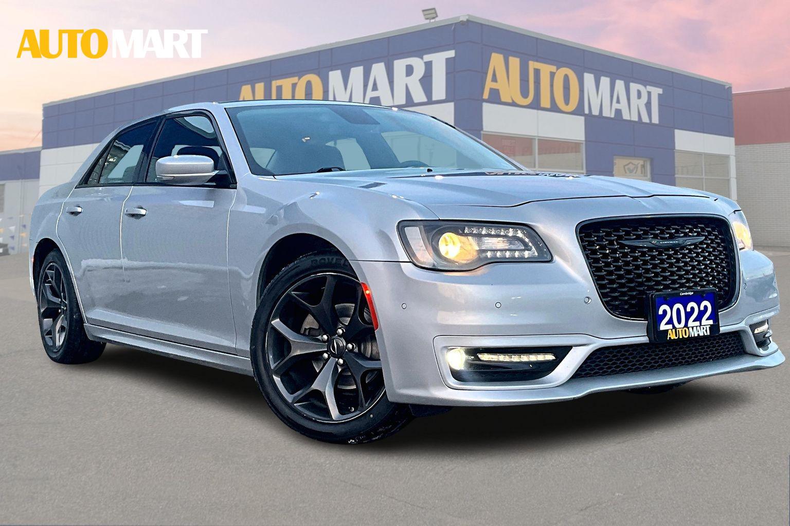 2022 Chrysler 300 Touring L RWD
