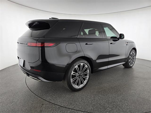 2026 Land Rover Range Rover Sport SE