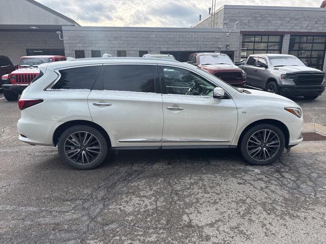 2017 INFINITI QX60 Base