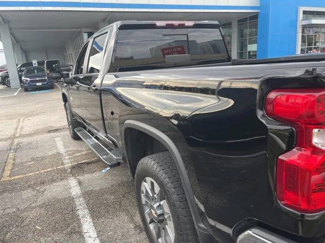 2024 Chevrolet Silverado 2500HD 4WD Crew Cab Standard Bed LT