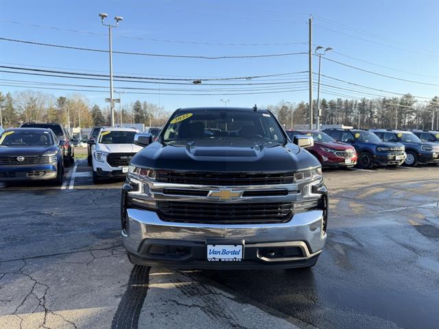 2022 Chevrolet Silverado 1500 4WD Crew Cab Short Bed LT with 2FL