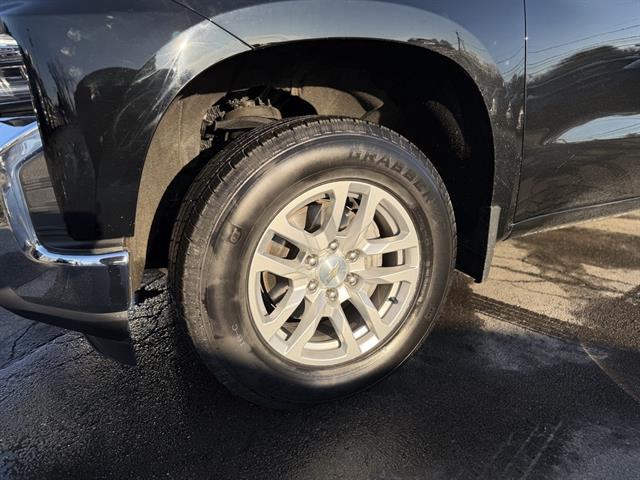 2022 Chevrolet Silverado 1500 4WD Crew Cab Short Bed LT with 2FL