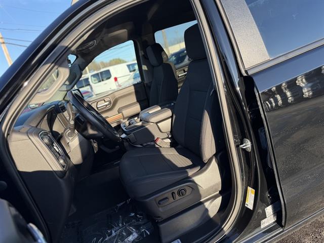 2022 Chevrolet Silverado 1500 4WD Crew Cab Short Bed LT with 2FL