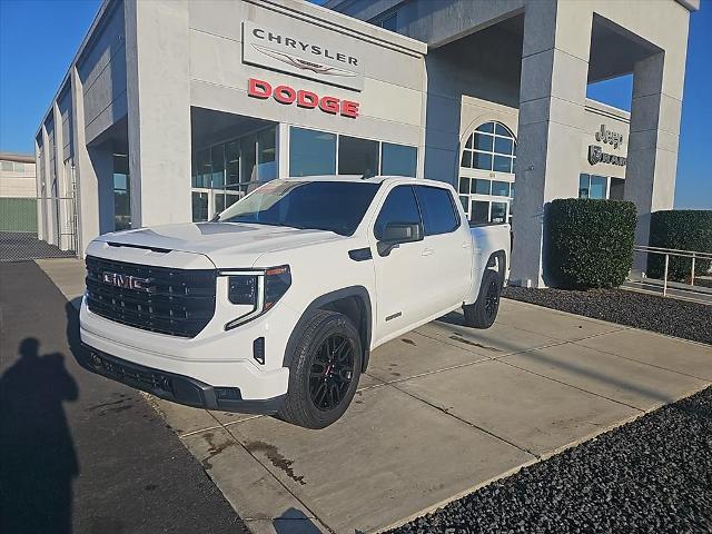 2022 GMC Sierra 1500 4WD Crew Cab Short Box Elevation