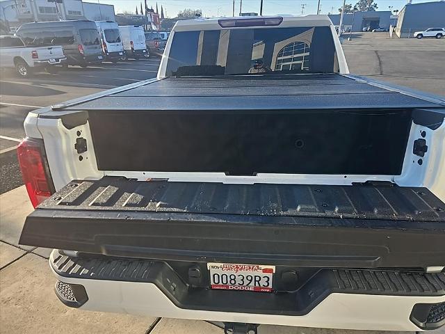 2022 GMC Sierra 1500 4WD Crew Cab Short Box Elevation