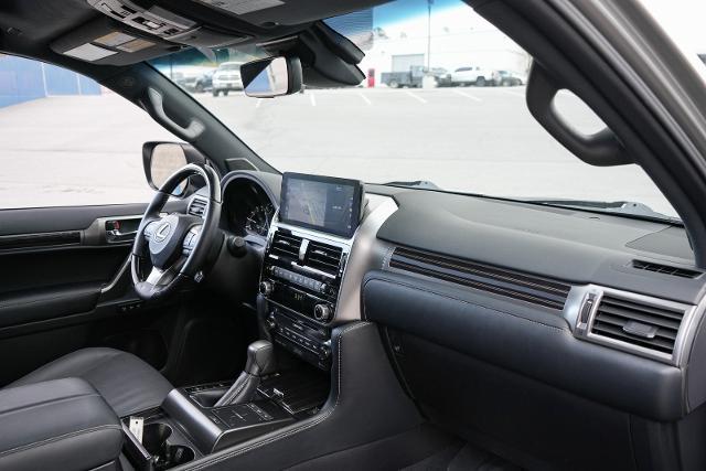 2023 Lexus GX 460 Premium