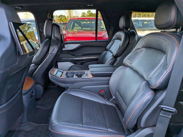 2025 Lincoln Navigator Black Label