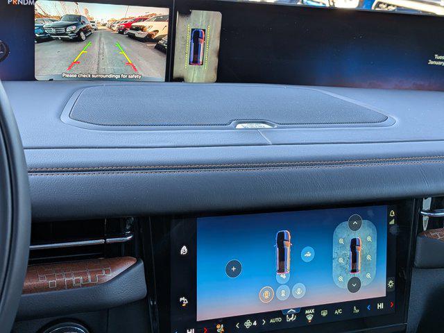 2025 Lincoln Navigator Black Label