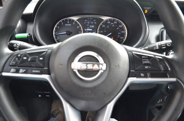 2022 Nissan Kicks S Xtronic CVT