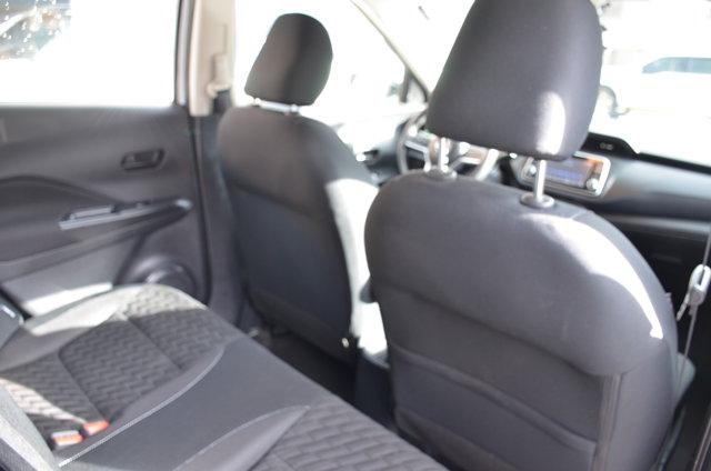 2022 Nissan Kicks S Xtronic CVT