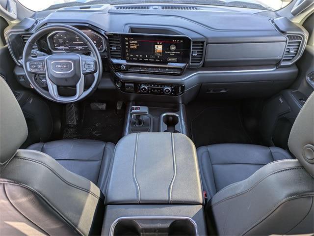 2024 GMC Sierra 1500 4WD Crew Cab Standard Box SLT