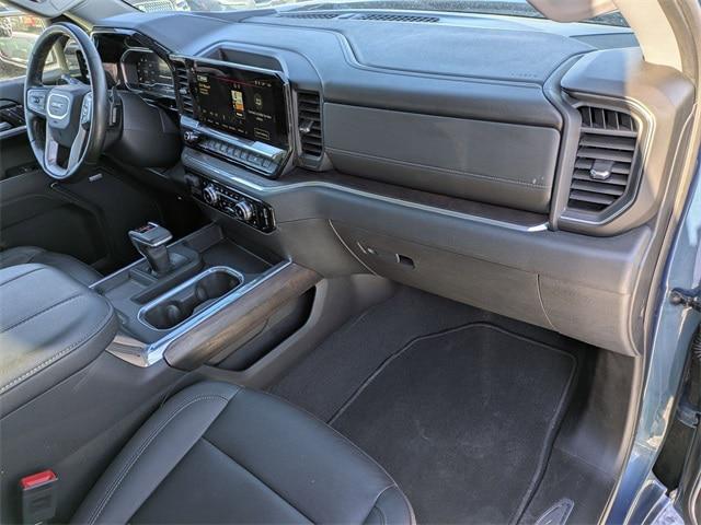 2024 GMC Sierra 1500 4WD Crew Cab Standard Box SLT