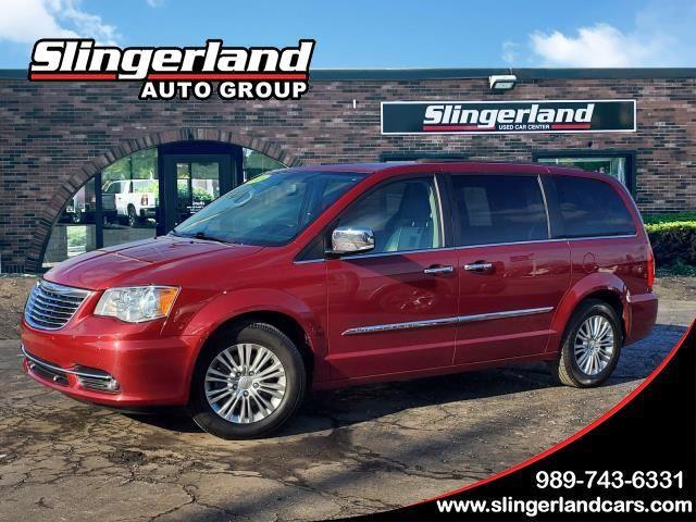 2016 Chrysler Town and Country Touring-L Anniversary Edition