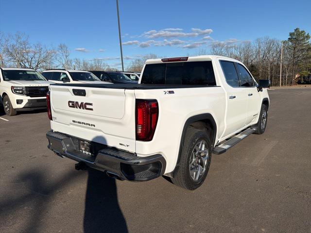 2023 GMC Sierra 1500 4WD Crew Cab Short Box SLT
