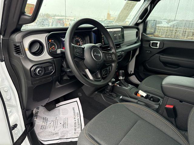 2025 Jeep Wrangler 4-Door Sport 4x4