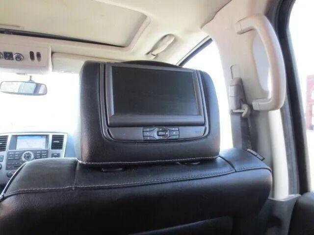 2015 Nissan Armada Platinum