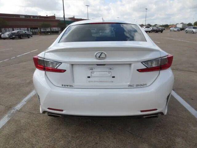 2016 Lexus RC 200t 200t