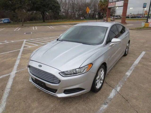 2015 Ford Fusion SE
