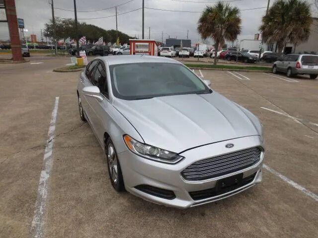 2015 Ford Fusion SE