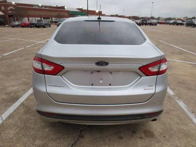 2015 Ford Fusion SE