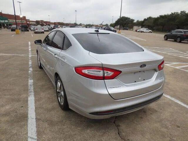 2015 Ford Fusion SE