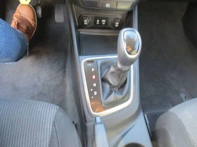 2019 Hyundai Accent SE