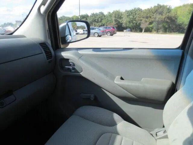 2012 Nissan Frontier S