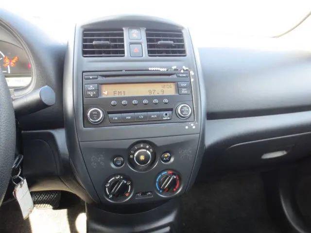 2016 Nissan Versa 1.6 S+