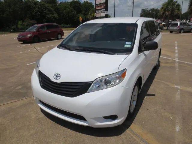 2016 Toyota Sienna L 7 Passenger