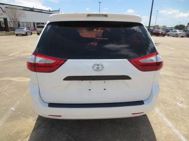 2016 Toyota Sienna L 7 Passenger