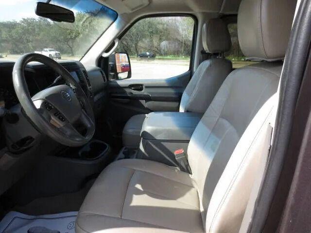 2015 Nissan 3500 SL V8