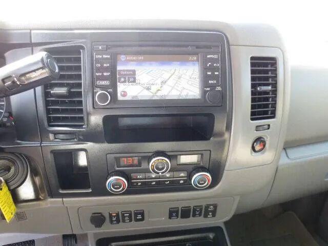 2015 Nissan 3500 SL V8