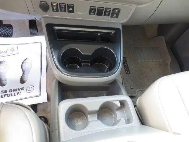 2015 Nissan 3500 SL V8