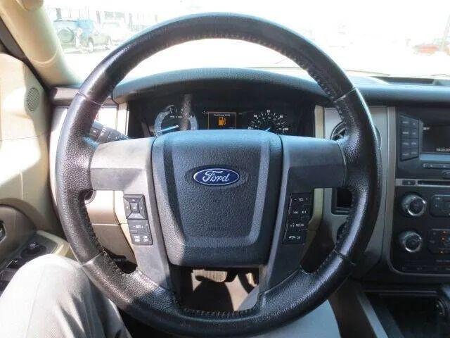 2017 Ford Expedition EL XLT