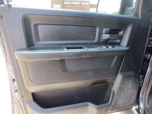 2018 Ram 1500 Tradesman Quad Cab 4x2 6'4" Box