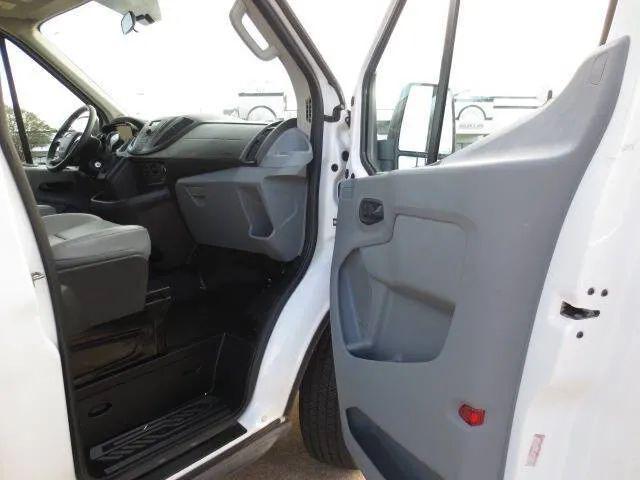 2015 Ford Transit Medium Roof w/Sliding Side Door w/LWB