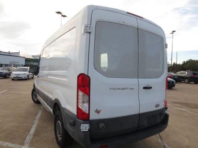 2015 Ford Transit Medium Roof w/Sliding Side Door w/LWB