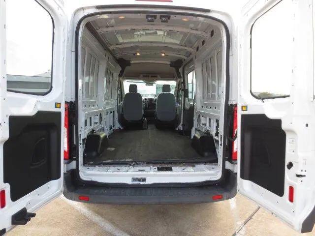 2015 Ford Transit Medium Roof w/Sliding Side Door w/LWB