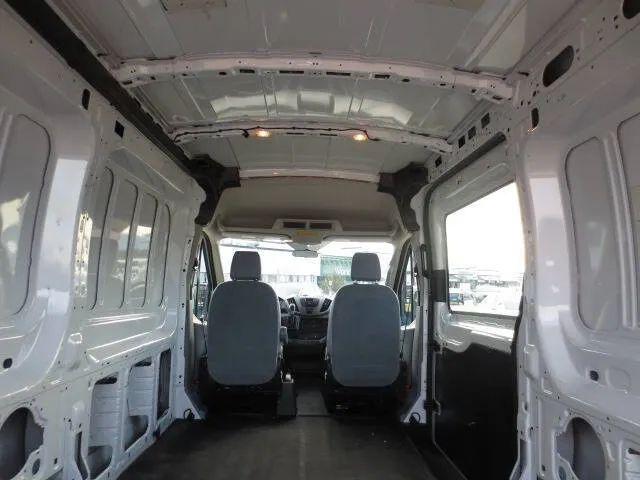 2015 Ford Transit Medium Roof w/Sliding Side Door w/LWB