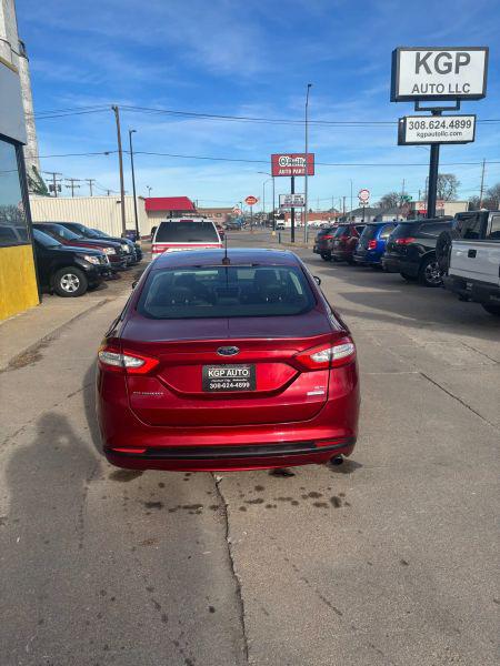 2014 Ford Fusion SE