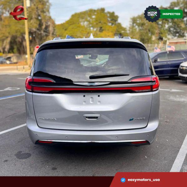 2021 Chrysler Pacifica Hybrid Touring L